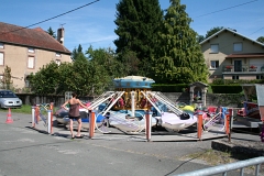 vide grenier - vide jardin  - Cubrial 2012 (12)